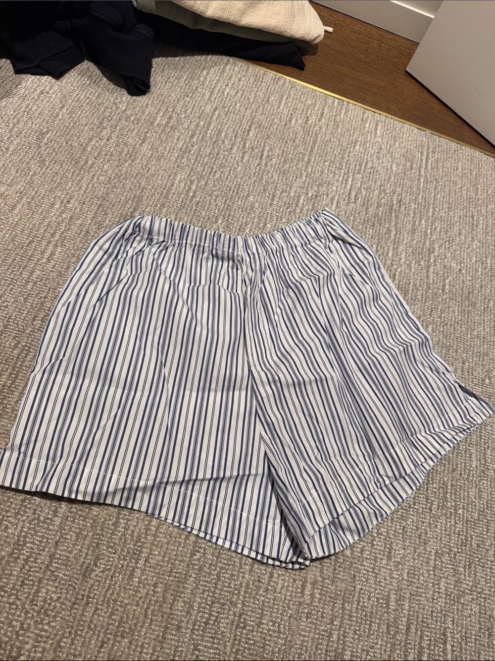 Striped Elastic-Waist Women’s Shorts in White and Navy